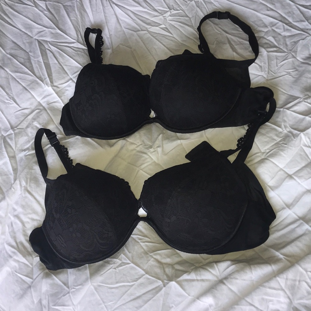 2 black lacy bras